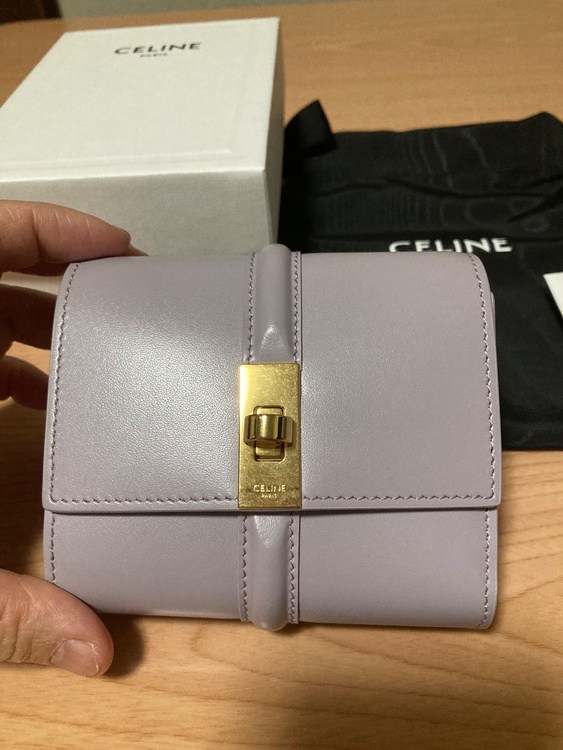 セーズ折り財布（ブランドバッグ）の商品画像 - 査定依頼日：2025年12月9日 - 最高査定価格：40,000円