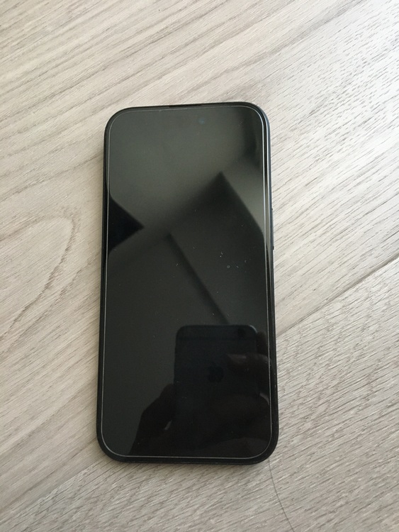 MYDW3J/A（スマホ）の商品画像 - 査定依頼日：2025年9月6日 - 最高査定価格：111,000円