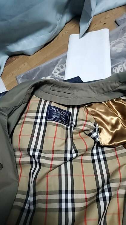 その他 バーバリー （ブランドバッグ）の商品画像 - 査定依頼日：2025年2月10日 - 最高査定価格：1,000円