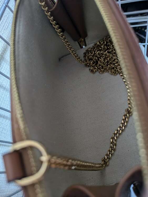 セリーヌ  （ブランドバッグ）の商品画像 - 査定依頼日：2025年2月26日 - 最高査定価格：68,000円