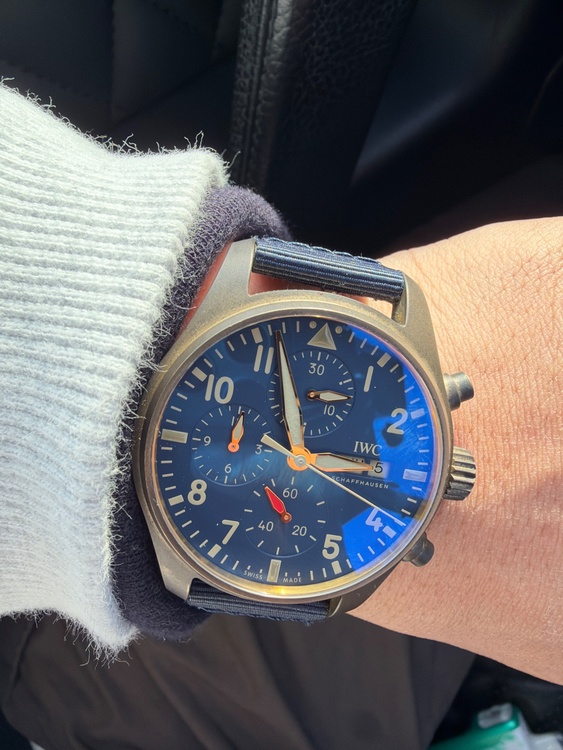 IWC パイロットウォッチ IW388109（高級時計）の商品画像 - 査定依頼日：2026年2月5日 - 最高査定価格：800,000円