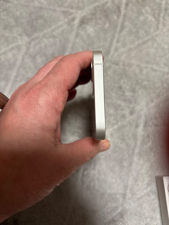 iPhone12（スマホ）の商品画像 - 査定依頼日：2026年3月6日 - 最高査定価格：24,000円