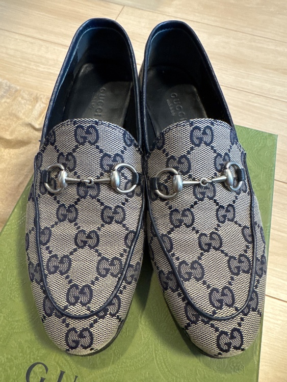 グッチ  （ブランドバッグ）の商品画像 - 査定依頼日：2025年12月8日 - 最高査定価格：30,000円