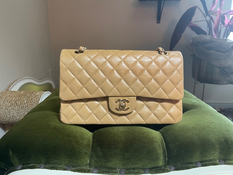 25（ブランドバッグ）の商品画像 - 査定依頼日：2025年6月29日 - 最高査定価格：300,000円