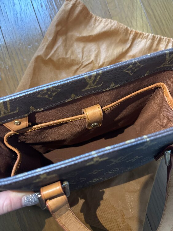 ルイヴィトン モノグラム （ブランドバッグ）の商品画像 - 査定依頼日：2025年2月19日 - 最高査定価格：105,000円