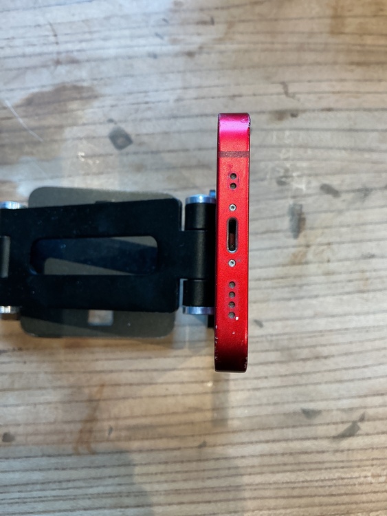 iPhone 12 mini 64GB SIMフリー（スマホ）の商品画像 - 査定依頼日：2026年1月4日 - 最高査定価格：15,000円