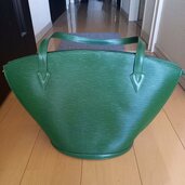 ルイヴィトン エピ（ブランドバッグ）の商品画像 - 査定依頼日：2026年10月1日 - 最高査定価格：21,000円