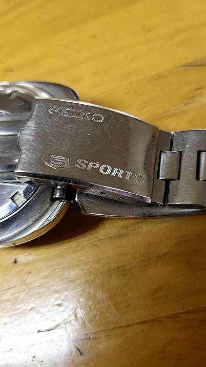 セイコー その他 セイコースポーツ5126-6010（高級時計）の商品画像 - 査定依頼日：2025年3月21日 - 最高査定価格：12,000円