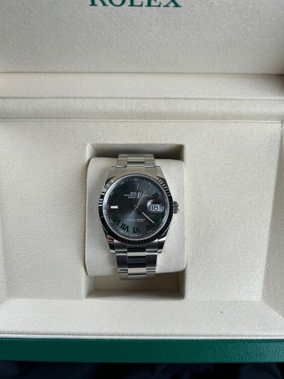 ロレックス デイトジャスト （高級時計）の商品画像 - 査定依頼日：2025年2月19日 - 最高査定価格：1,600,000円