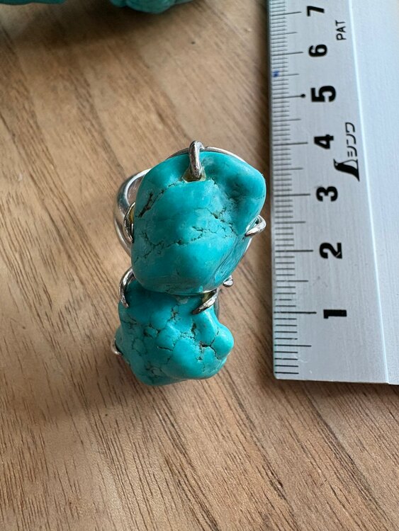 ターコイズネックレスセット（宝石）の商品画像 - 査定依頼日：2025年5月26日 - 最高査定価格：500円