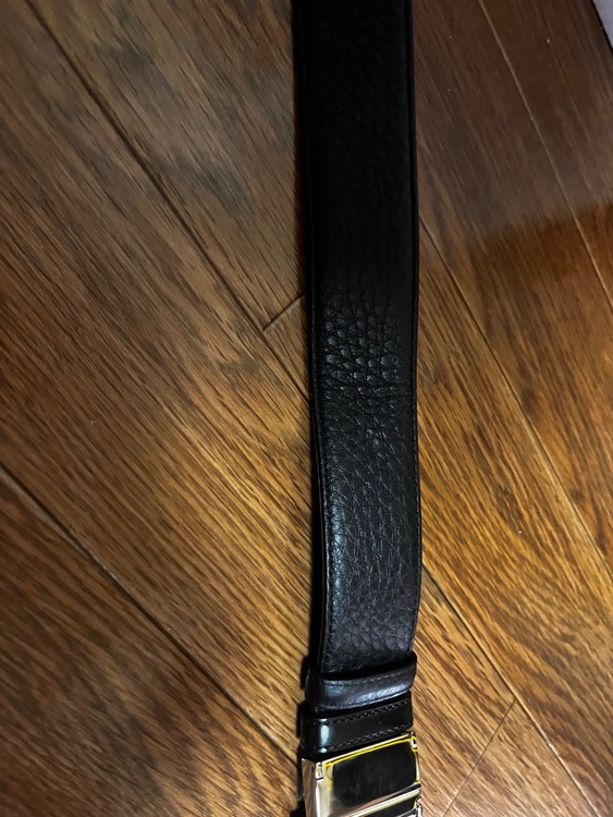 フェンディ  （ブランドバッグ）の商品画像 - 査定依頼日：2025年7月30日 - 最高査定価格：28,000円