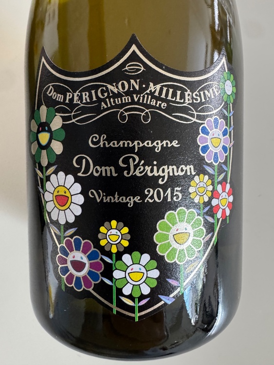 シャンパン ドン・ペリニヨン （お酒）の商品画像 - 査定依頼日：2025年12月20日 - 最高査定価格：2,688,000円