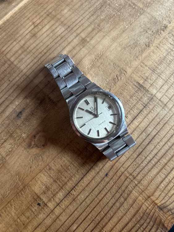 ジュネーブ（高級時計）の商品画像 - 査定依頼日：2026年3月7日 - 最高査定価格：100,000円