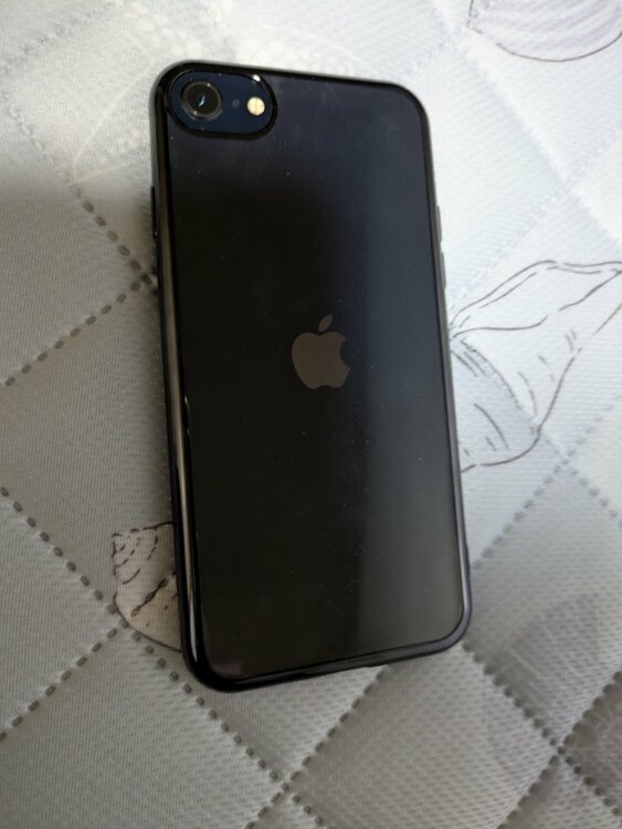 iPhone iPhone SE (第 3 世代) 128GB 楽天モバイル（スマホ）の商品画像 - 査定依頼日：2026年7月9日 - 最高査定価格：22,000円