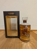 ウイスキー サントリー響 