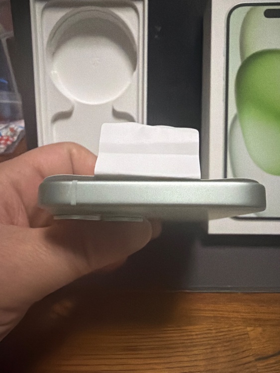 iPhone 15 128GB SIMフリー（スマホ）の商品画像 - 査定依頼日：2026年5月18日 - 最高査定価格：63,000円