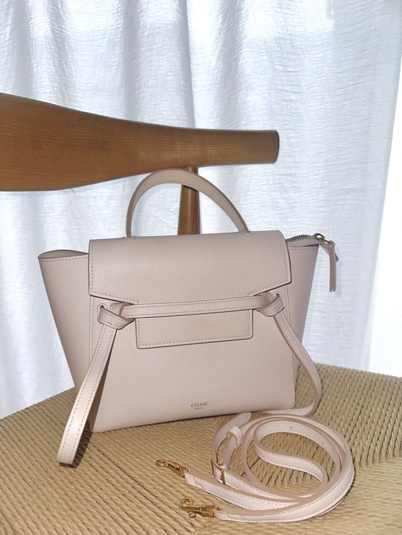 ベルトバッグ ナノ（ブランドバッグ）の商品画像 - 査定依頼日：2025年10月21日 - 最高査定価格：100,000円