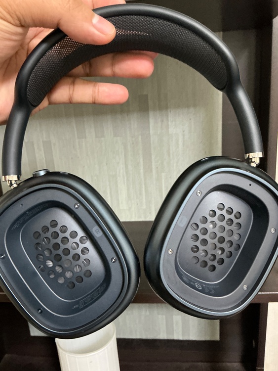 AirPods MAX ヘッドホン（オーディオ・スピーカー）の商品画像 - 査定依頼日：2026年9月30日 - 最高査定価格：24,100円