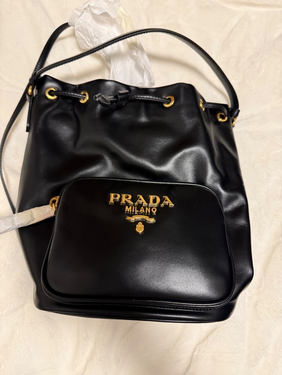 プラダ  （ブランドバッグ）の商品画像 - 査定依頼日：2025年11月28日 - 最高査定価格：120,000円