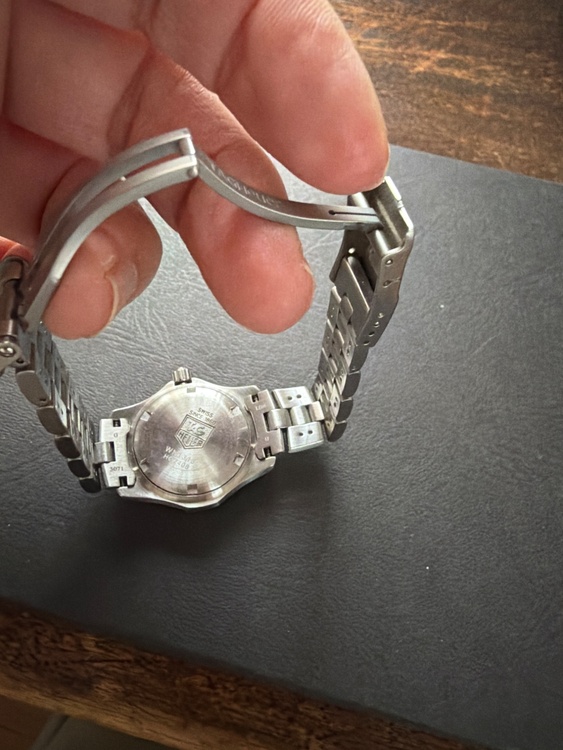 タグホイヤー その他 131（高級時計）の商品画像 - 査定依頼日：2026年2月7日 - 最高査定価格：41,000円