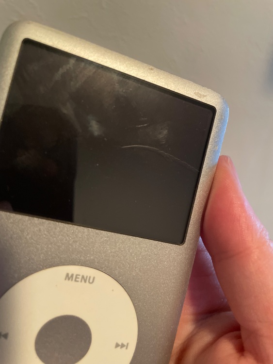 iPod classic160BG（オーディオ・スピーカー）の商品画像 - 査定依頼日：2025年10月12日 - 最高査定価格：3,200円