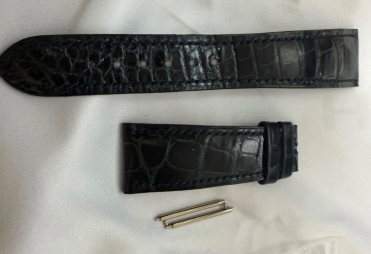 パテックフィリップ カラトラバ 6000g-01（高級時計）の商品画像 - 査定依頼日：2025年8月8日 - 最高査定価格：2,670,000円