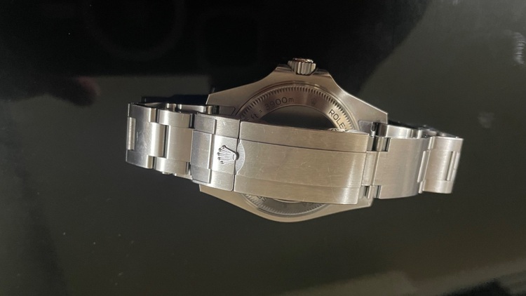 ロレックス シードゥエラー 12666（高級時計）の商品画像 - 査定依頼日：2025年10月2日 - 最高査定価格：1,950,000円