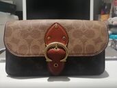 ショルダーバッグ（ブランドバッグ）の商品画像 - 査定依頼日：2025年7月17日 - 最高査定価格：10,000円