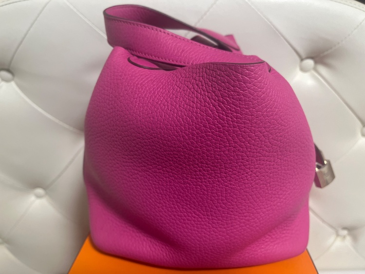 エルメス ピコタン （ブランドバッグ）の商品画像 - 査定依頼日：2026年2月7日 - 最高査定価格：350,000円