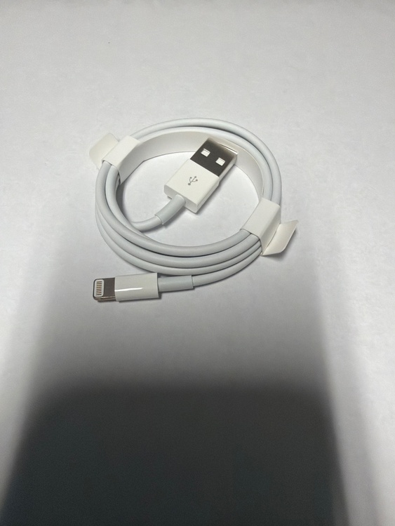 iPhone SE2 64GB SIMフリー（スマホ）の商品画像 - 査定依頼日：2026年4月20日 - 最高査定価格：13,000円