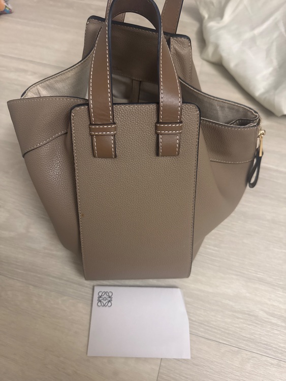 ロエベ、ハンモック（ブランドバッグ）の商品画像 - 査定依頼日：2025年8月13日 - 最高査定価格：100,000円