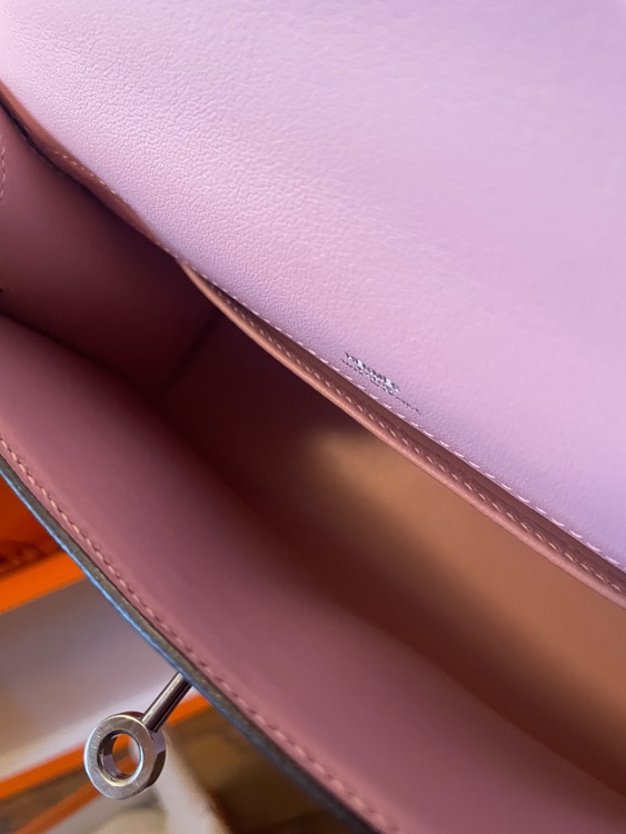 ポシェットケリー（ブランドバッグ）の商品画像 - 査定依頼日：2025年9月8日 - 最高査定価格：2,000,000円