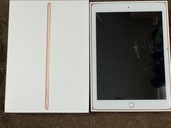 iPad第6世代（家電）の商品画像 - 査定依頼日：2026年5月4日 - 最高査定価格：1,100円