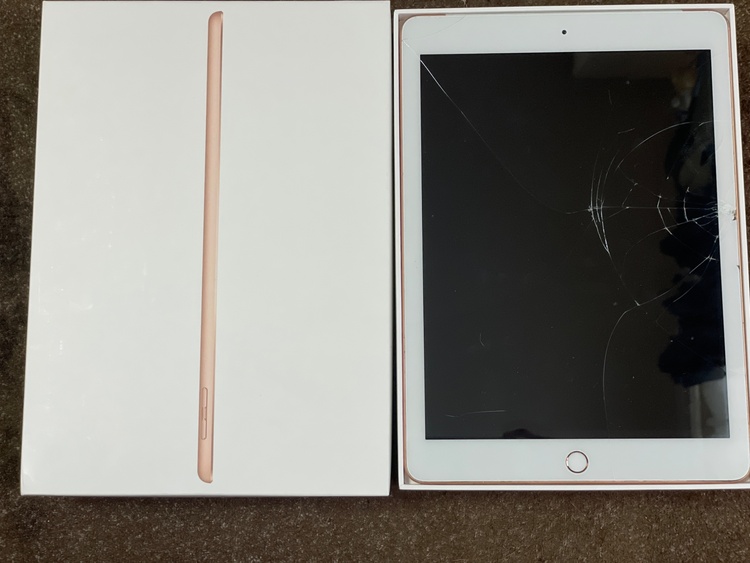 iPad第6世代（家電）の商品画像 - 査定依頼日：2026年5月4日 - 最高査定価格：1,100円