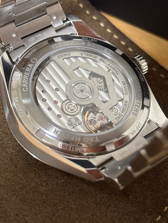 タグホイヤー カレラ w（高級時計）の商品画像 - 査定依頼日：2026年4月16日 - 最高査定価格：630,000円