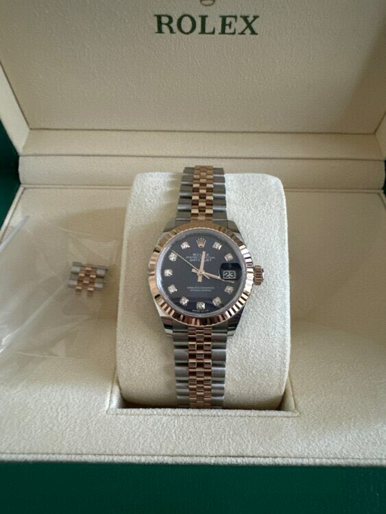 ロレックス デイトジャスト 27919（高級時計）の商品画像 - 査定依頼日：2025年1月27日 - 最高査定価格：2,150,000円