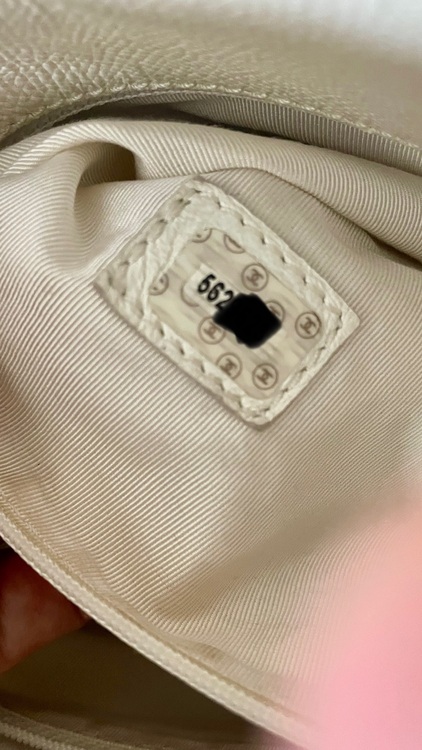 ココマーク　レザー　べっこうハンドル　ハンドバッグ（ブランドバッグ）の商品画像 - 査定依頼日：2025年7月11日 - 最高査定価格：90,000円