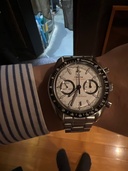 オメガ スピードマスター 329.30.44.51.04.00（高級時計）の商品画像 - 査定依頼日：2026年4月28日 - 最高査定価格：1,020,000円