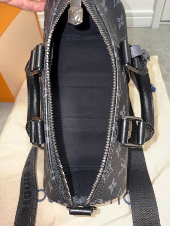 ルイヴィトン ルイヴィトン(その他) （ブランドバッグ）の商品画像 - 査定依頼日：2025年3月25日 - 最高査定価格：250,000円