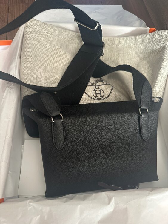 ヴィドポッシュ（ブランドバッグ）の商品画像 - 査定依頼日：2025年2月25日 - 最高査定価格：500,000円