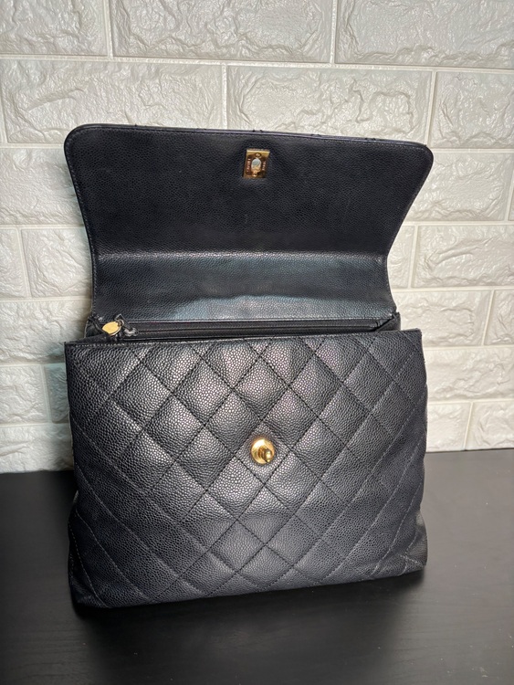 シャネル ココハンドル マトラッセ  ハンドバッグ（ブランドバッグ）の商品画像 - 査定依頼日：2025年9月3日 - 最高査定価格：350,000円