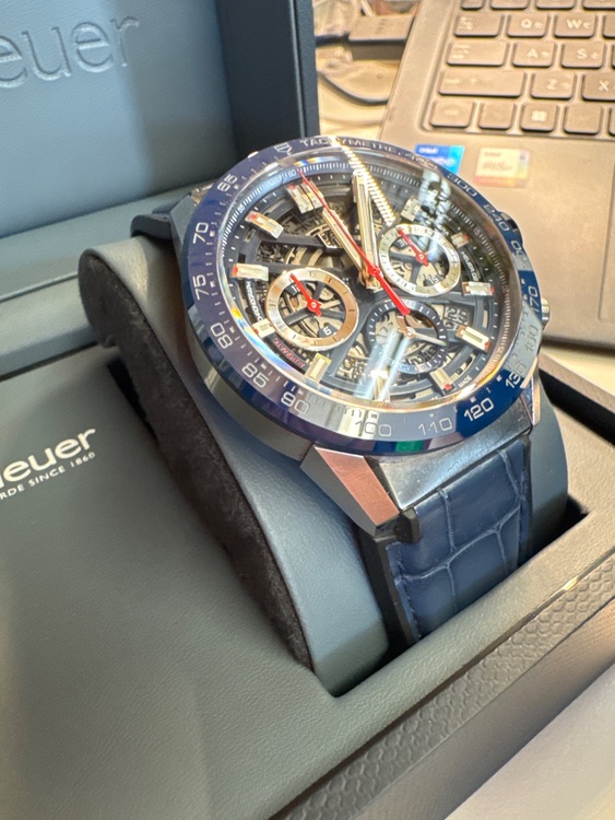 タグハイヤー　カレラ　02（高級時計）の商品画像 - 査定依頼日：2025年10月30日 - 最高査定価格：400,000円