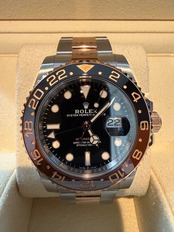 126711chnr（高級時計）の商品画像 - 査定依頼日：2026年3月7日 - 最高査定価格：2,950,000円