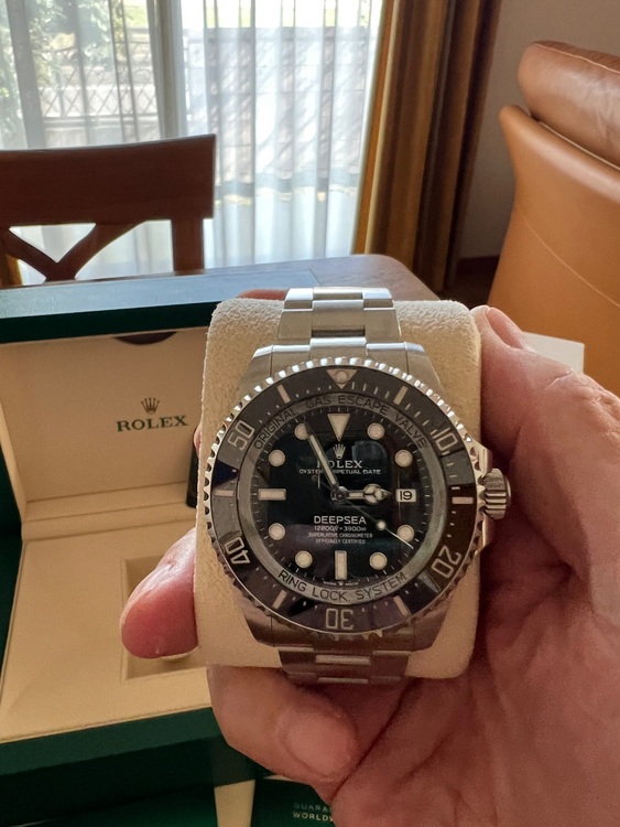 ディープシー（高級時計）の商品画像 - 査定依頼日：2025年10月28日 - 最高査定価格：2,100,000円
