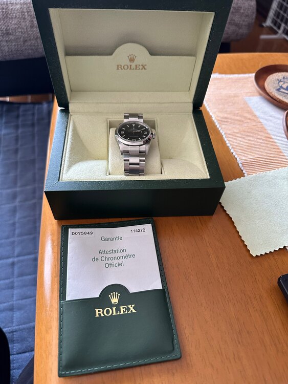 ロレックス エクスプローラー 11427（高級時計）の商品画像 - 査定依頼日：2025年3月1日 - 最高査定価格：850,000円