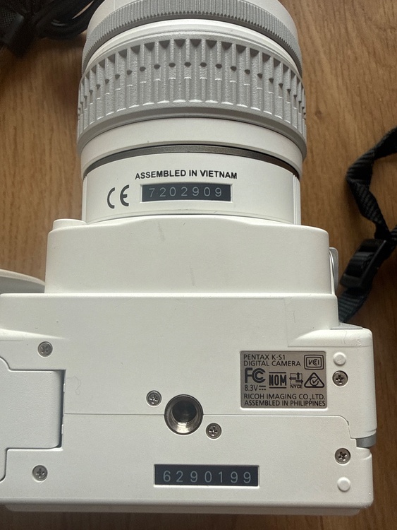PENTAX K-S1（カメラ）の商品画像 - 査定依頼日：2026年10月3日 - 最高査定価格：18,000円