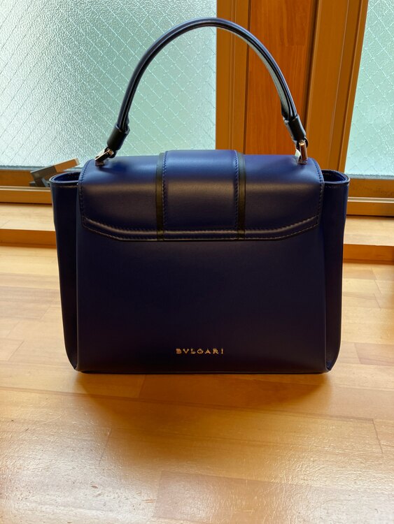 ブルガリバッグ  （ブランドバッグ）の商品画像 - 査定依頼日：2025年5月24日 - 最高査定価格：70,000円