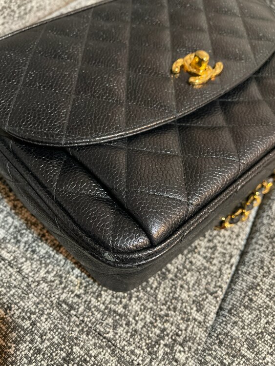 シャネル シャネル(その他) （ブランドバッグ）の商品画像 - 査定依頼日：2025年1月11日 - 最高査定価格：400,000円