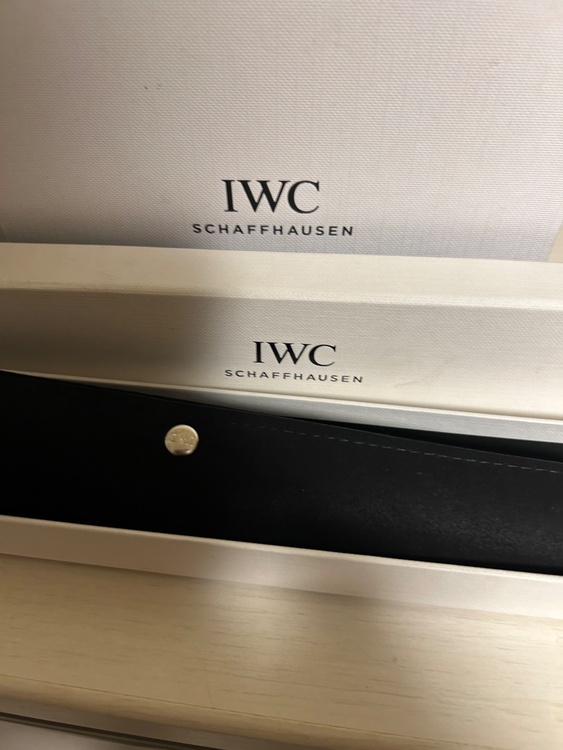 IWC パイロットウォッチ （高級時計）の商品画像 - 査定依頼日：2026年5月6日 - 最高査定価格：950,000円
