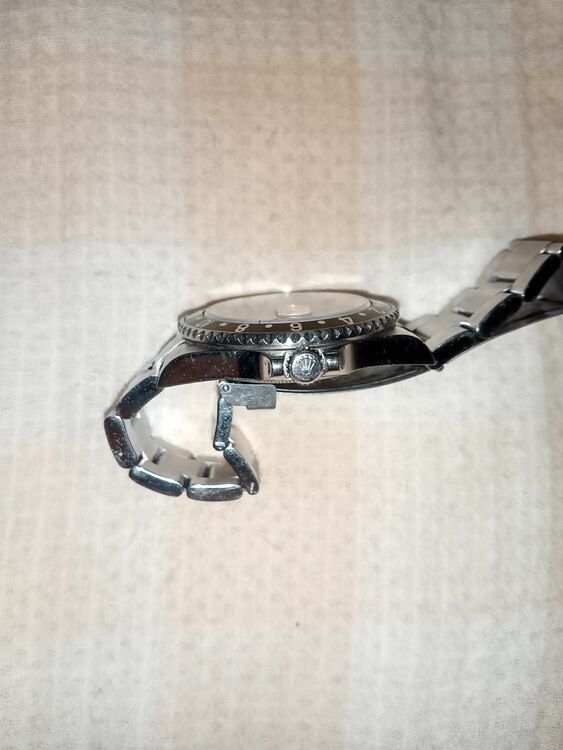 ロレックス GMTマスター （高級時計）の商品画像 - 査定依頼日：2025年9月19日 - 最高査定価格：1,500,000円